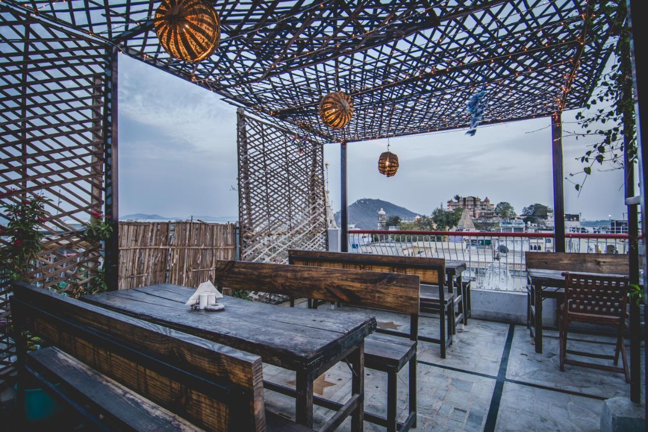 Hotel Udai Niwas By The Lake Udaipur Exterior foto