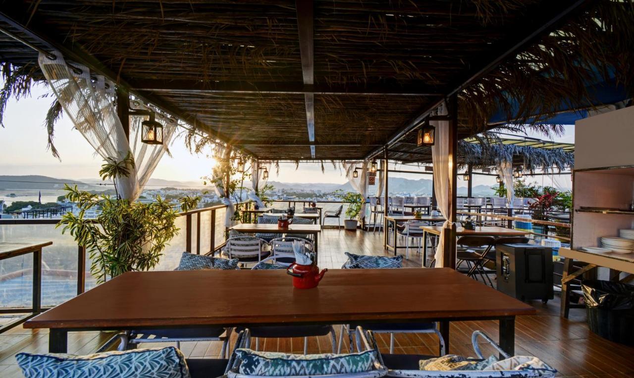 Hotel Udai Niwas By The Lake Udaipur Exterior foto