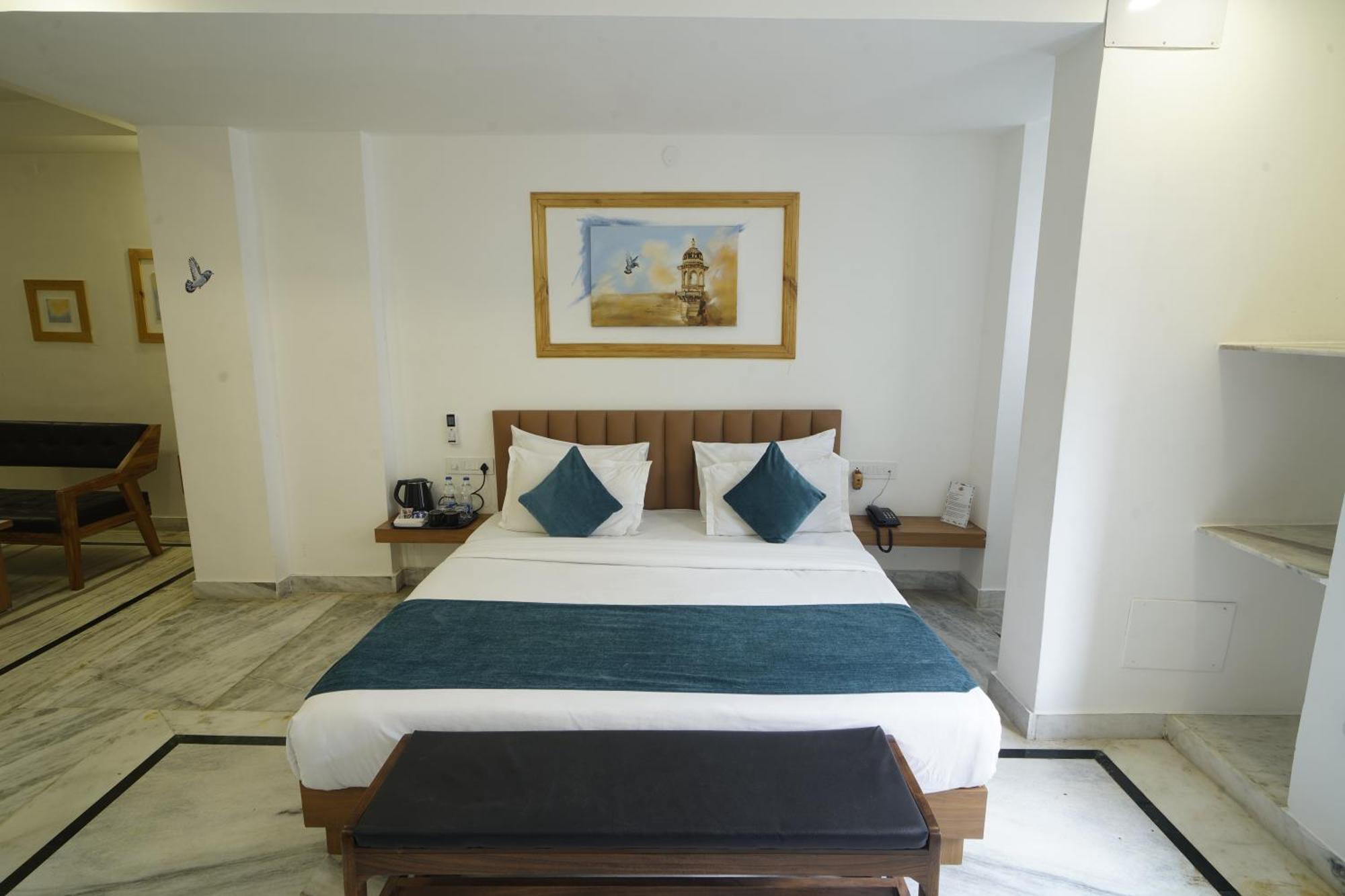 Hotel Udai Niwas By The Lake Udaipur Exterior foto